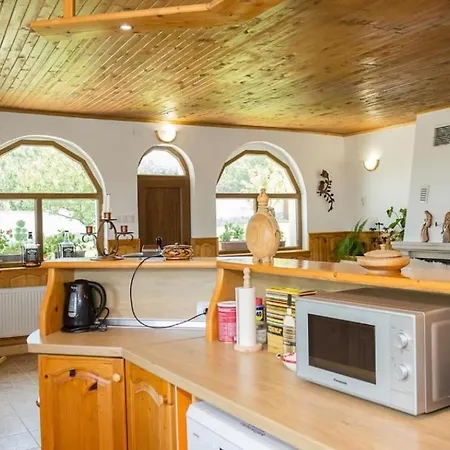 Kъща за гости калимански рай Holiday home *