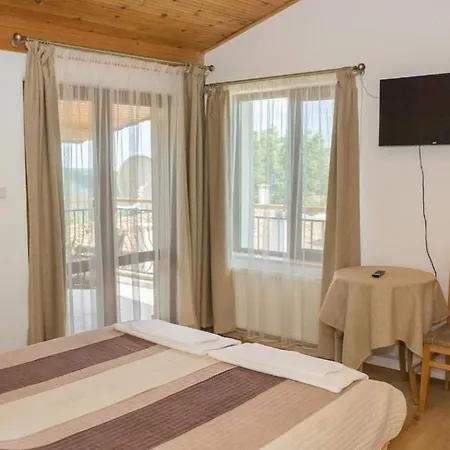 Kъща за гости калимански рай 度假居