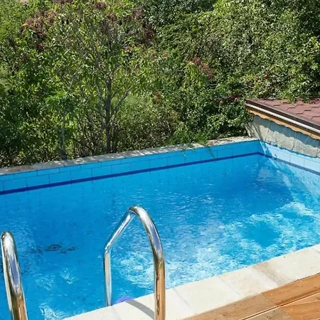 度假居 Kъща за гости калимански рай *