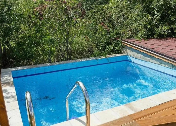 Casa de Férias Kъща за гости калимански рай *