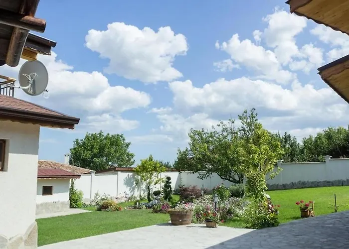 Casa de Férias Kъща за гости калимански рай