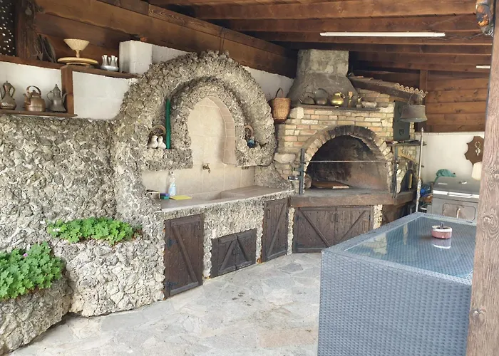 Kъща за гости калимански рай * Kalimantsi